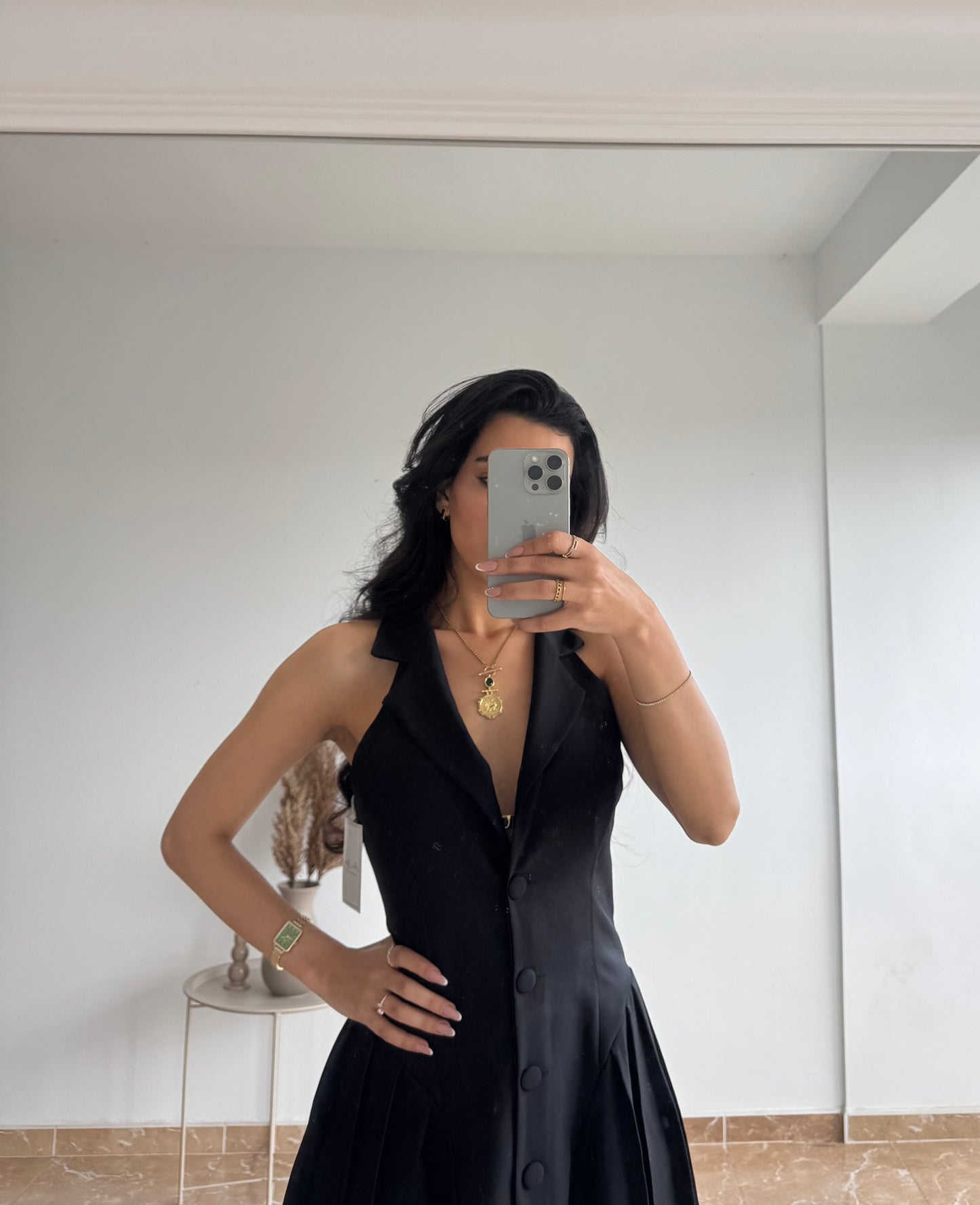 Vestido tableado negro