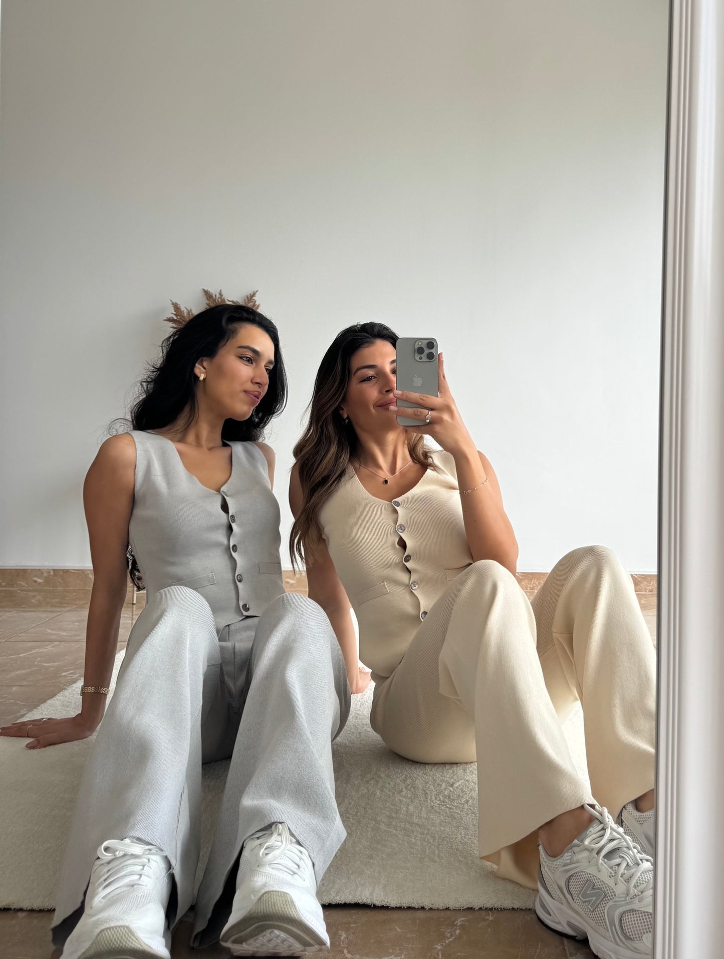 Conjunto punto chaleco gris