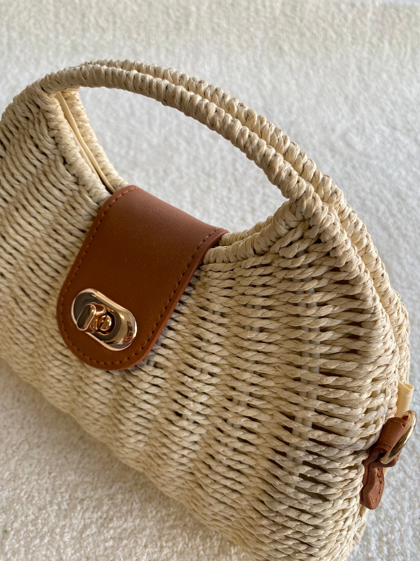 Bolso de rafia beige