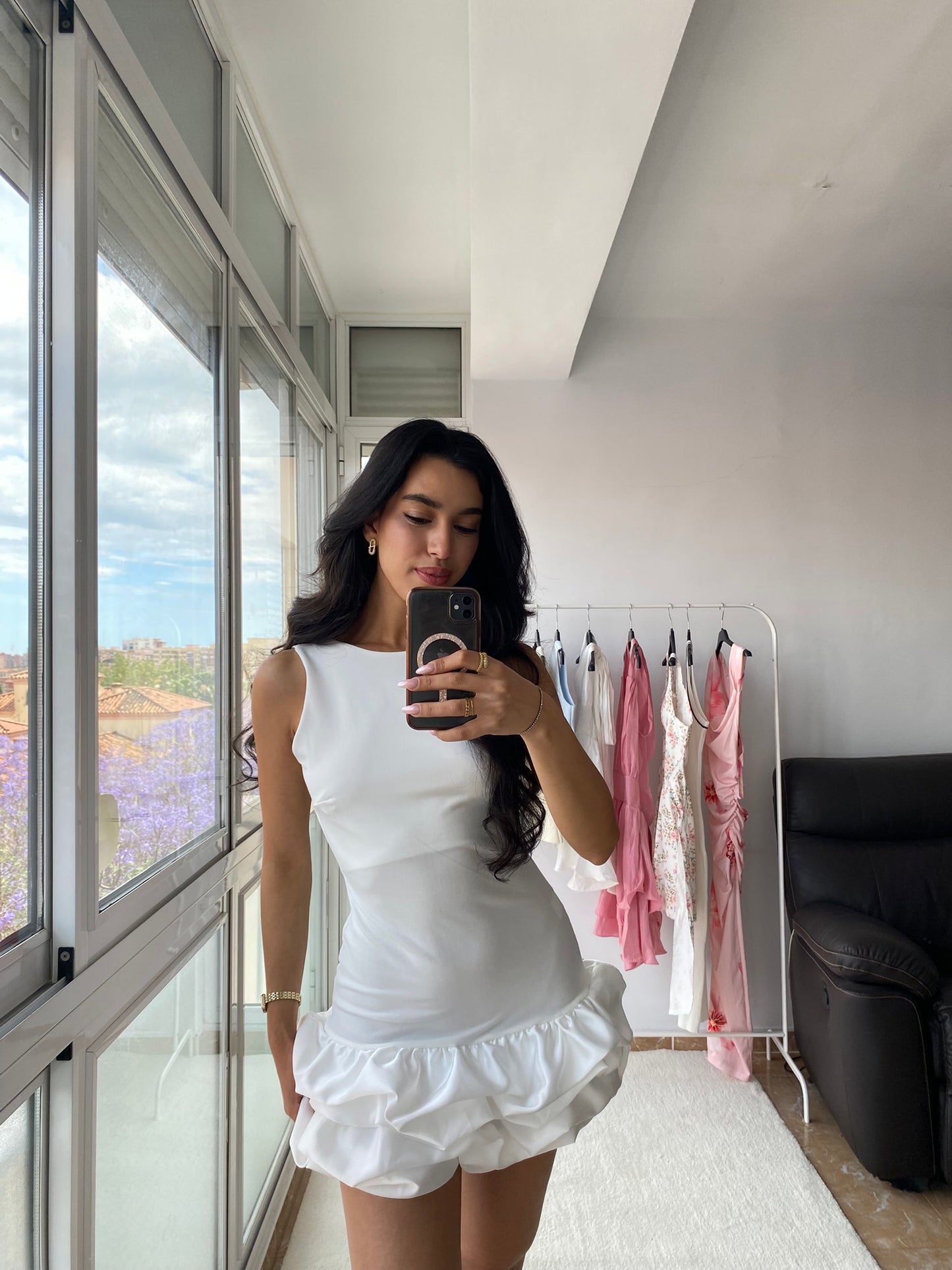 Vestido blanco de volantes