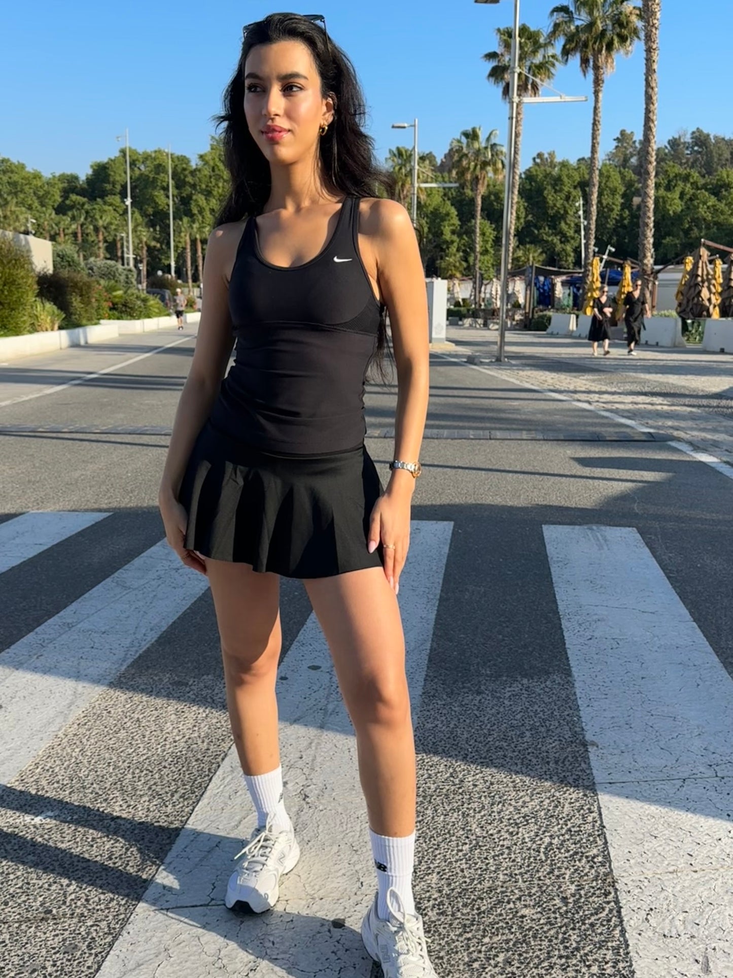 Falda/short Deportiva Negra